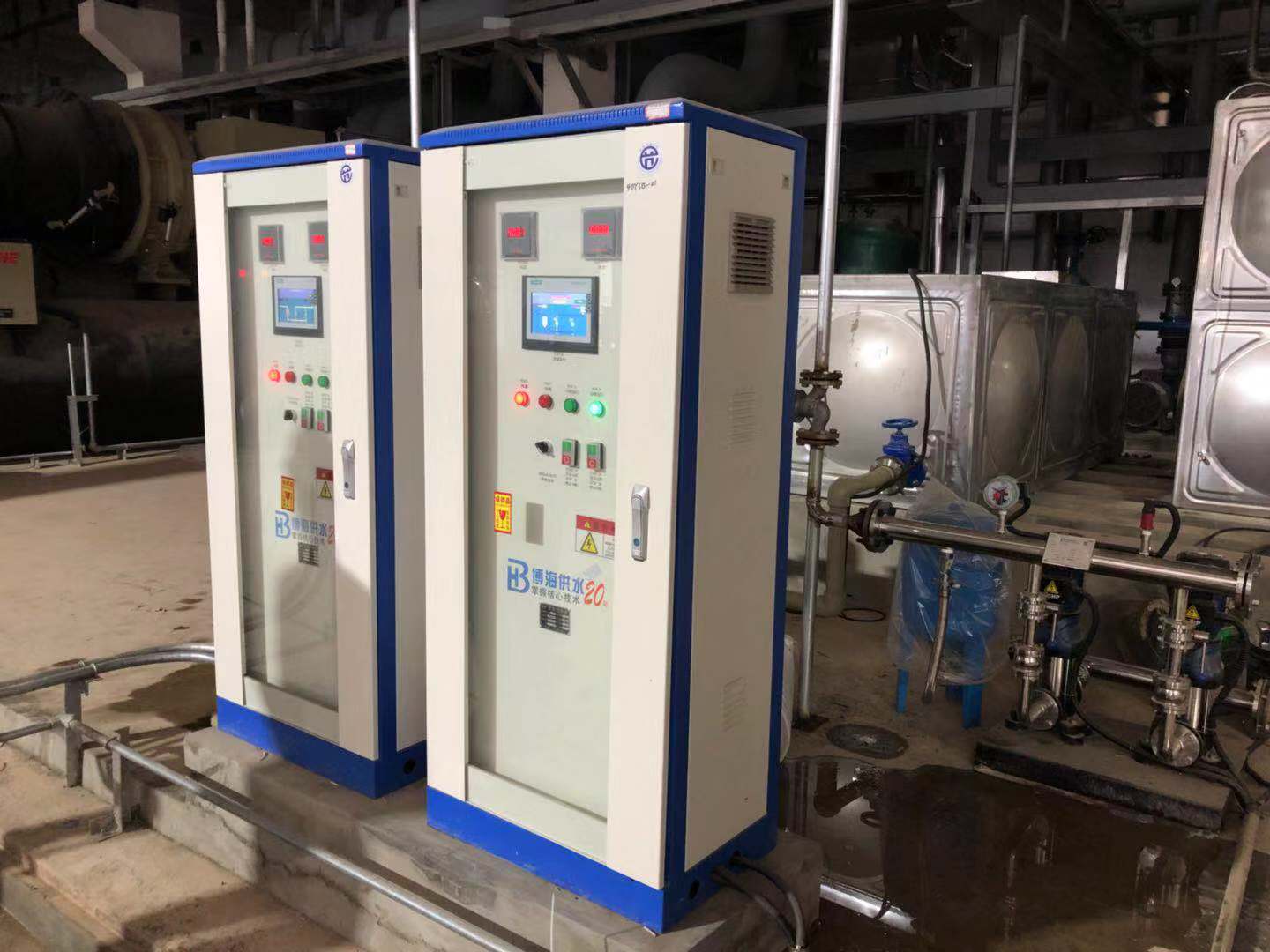 ��ʽһ�w��׃�l�㉺��ˮ�O��ăr�����